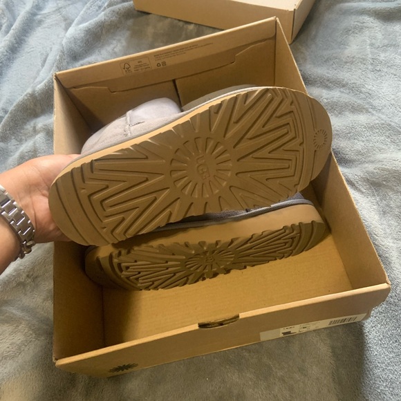 Classic short II | UGG Boots - Picture 7 of 8